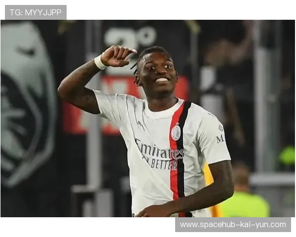 莱奥门前抢点补射AC米兰稳住优势